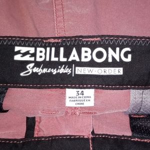 Men's size 34 billabong board shorts new